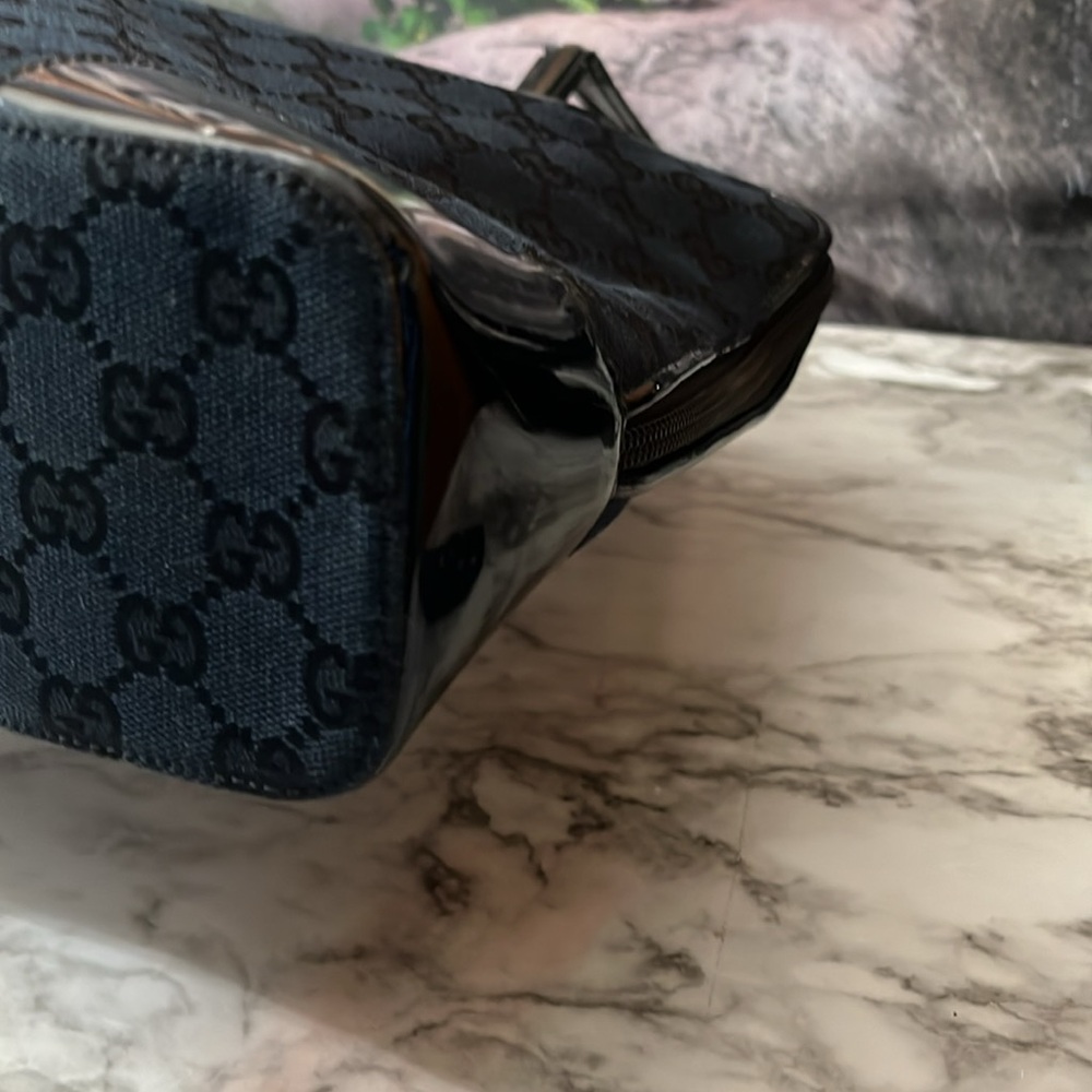 Gucci Black Monogram Tote Bag - Picture 11 of 16